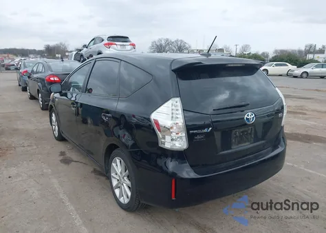 2012 Toyota Prius V Five z USA, uszkodzony, nr VIN JTDZN3EU6C3039202